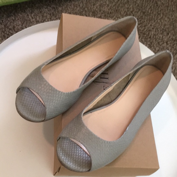 cole haan open toe flats